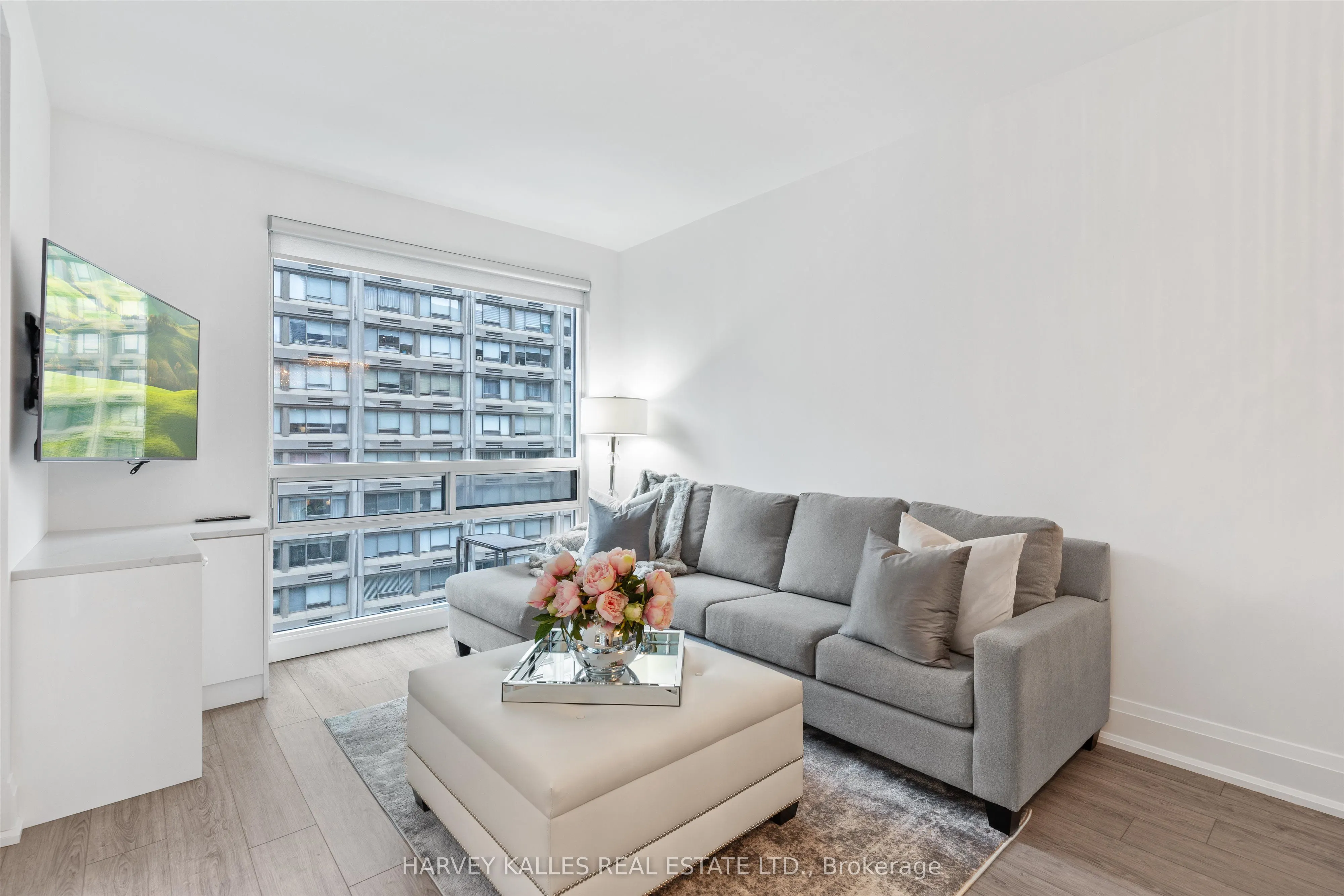 1121 Bay Street, #1205