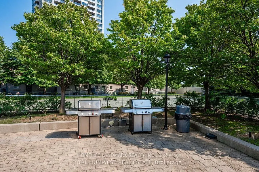 17 Barberry Place, ## 405