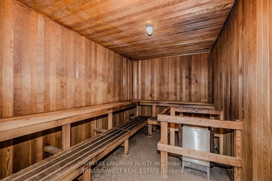 17 Barberry Place, ## 405