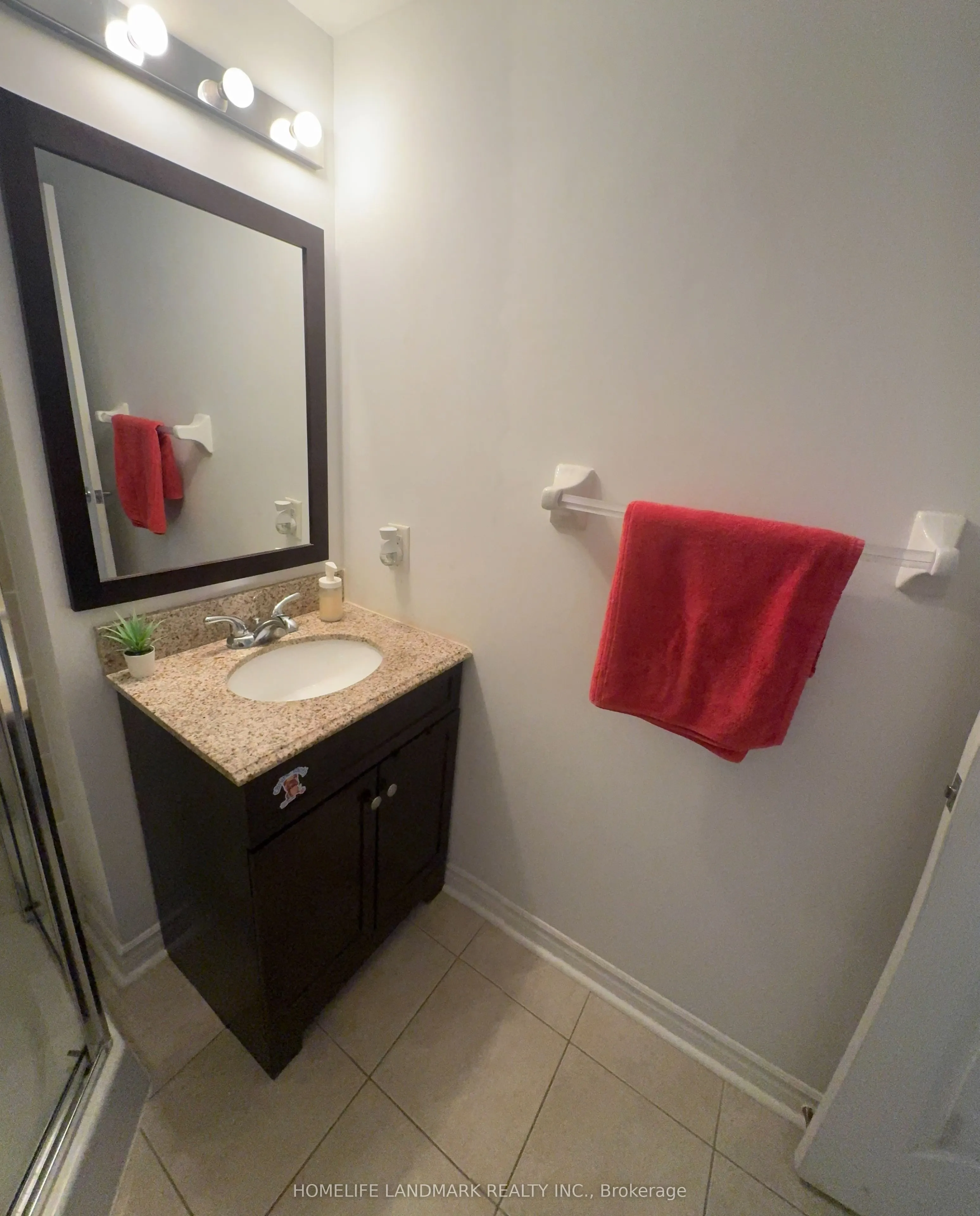 17 Barberry Place, ## 405