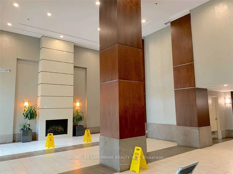 17 Barberry Place, ## 405