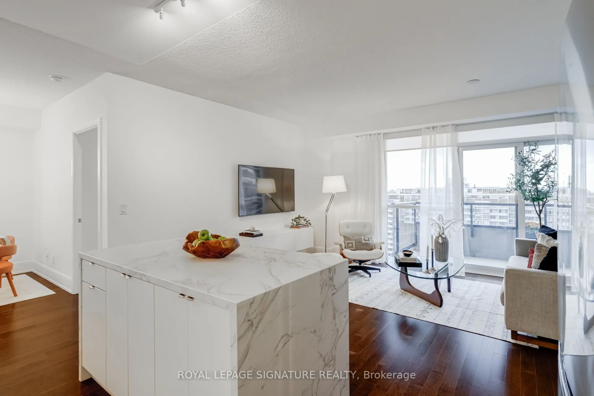 25 Broadway Avenue, #1303