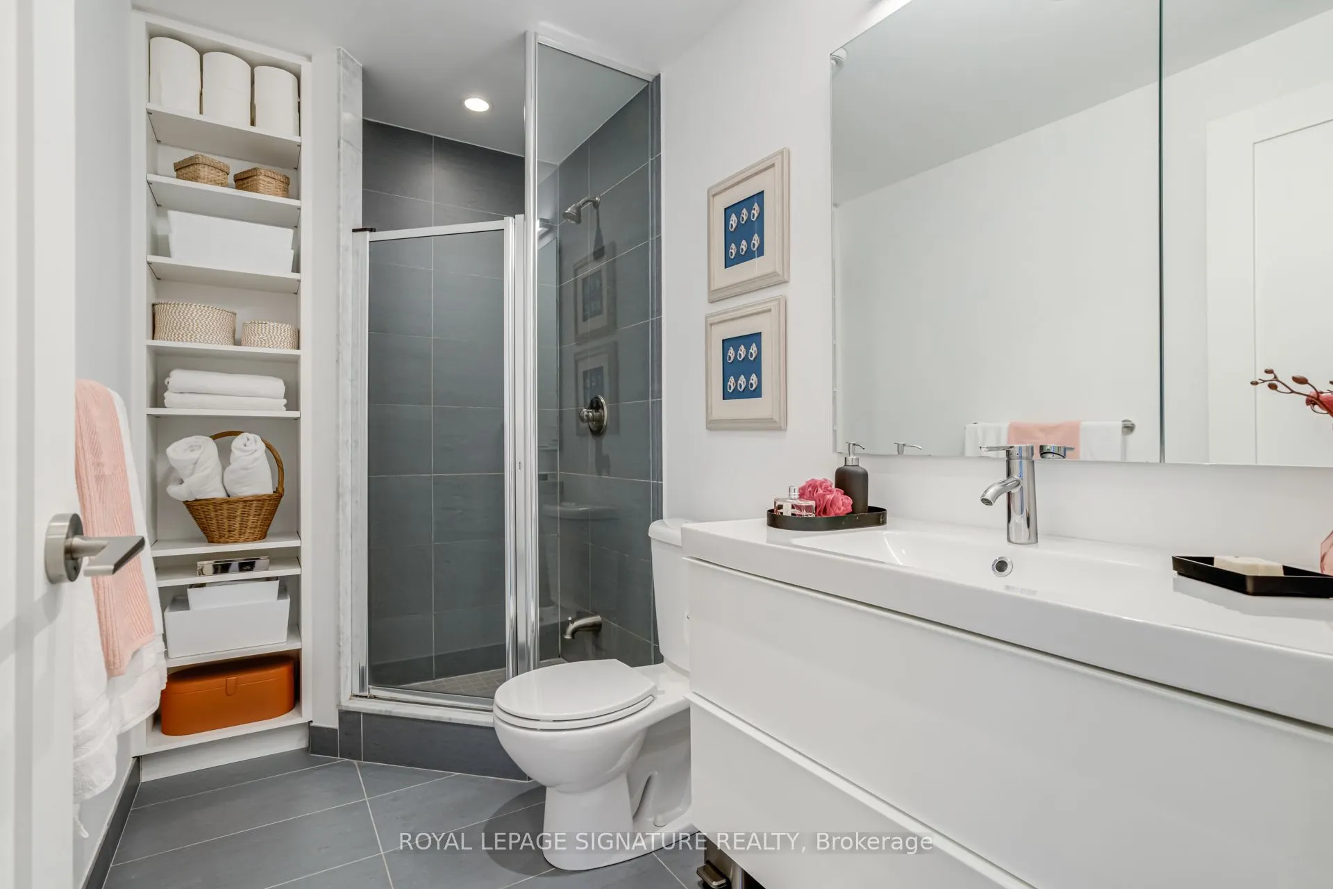 25 Broadway Avenue, #1303