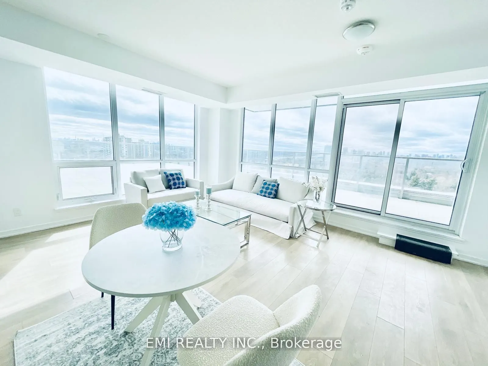 36 Forest Manor Road, #405