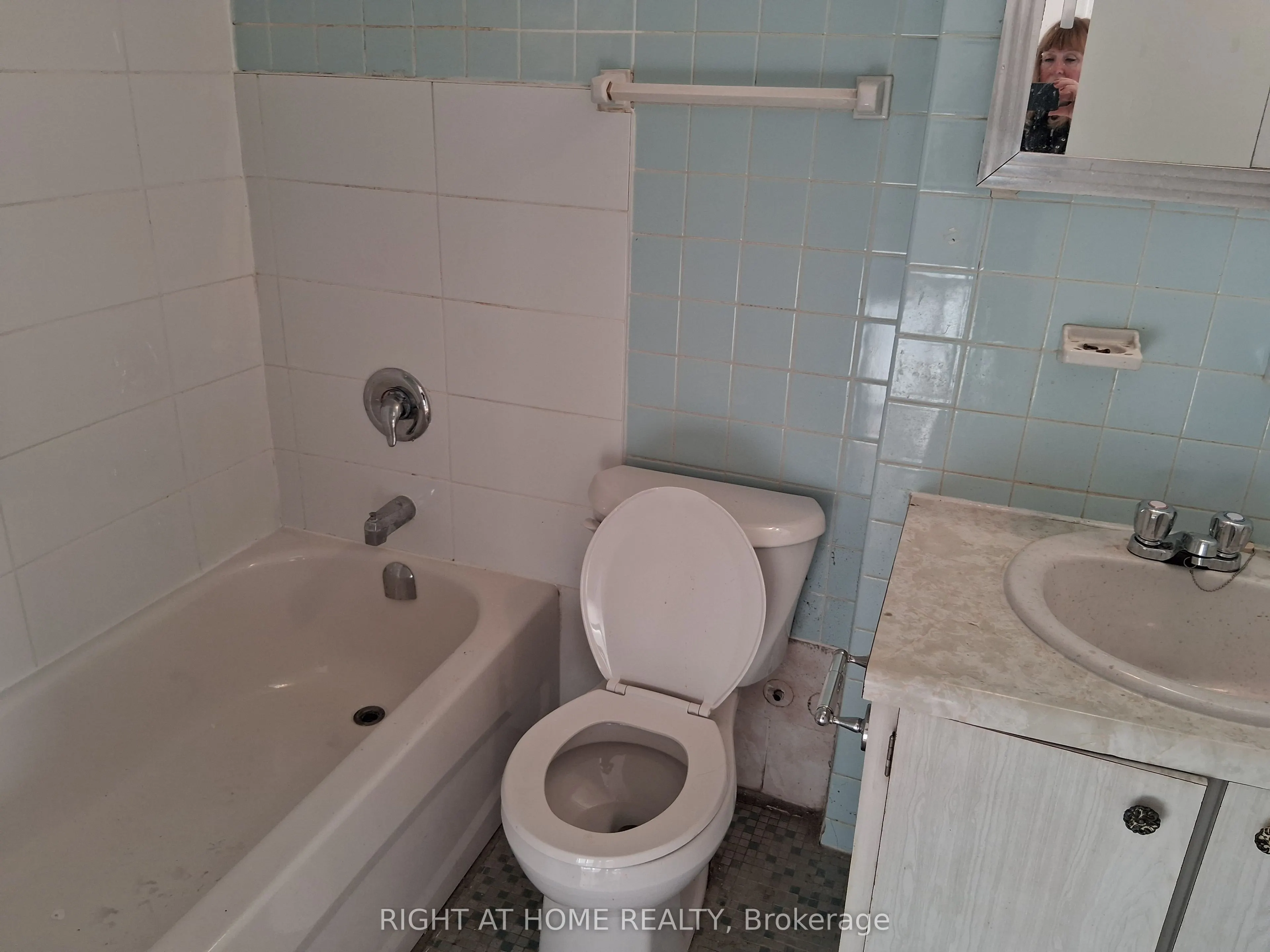 191 St George Street, #502