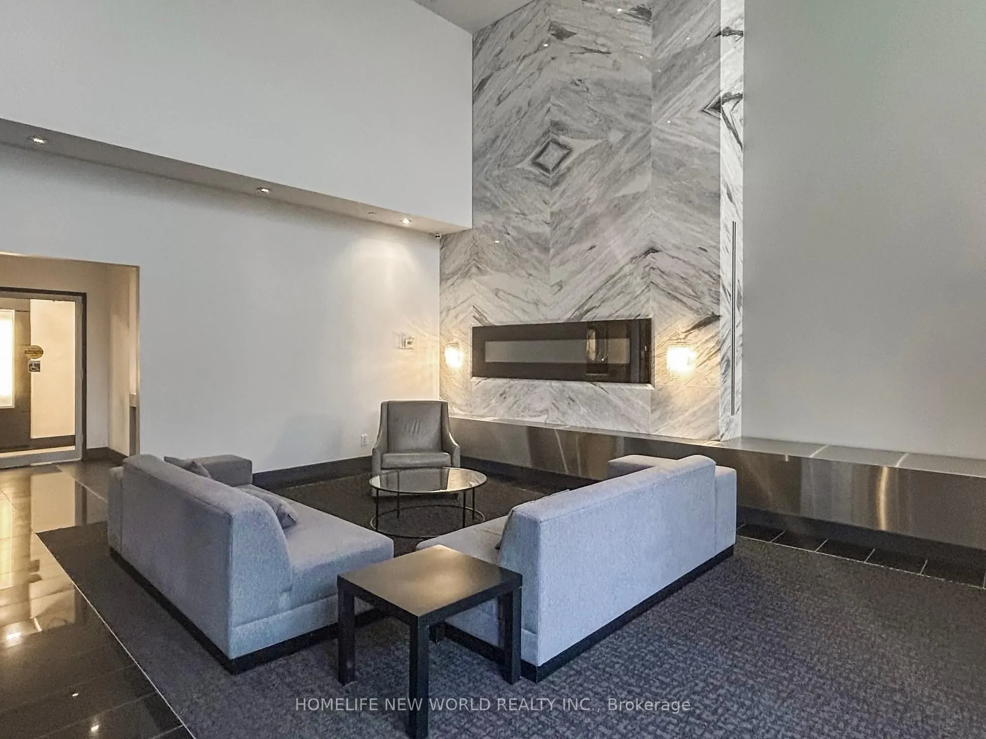 399 Spring Garden Avenue, #208