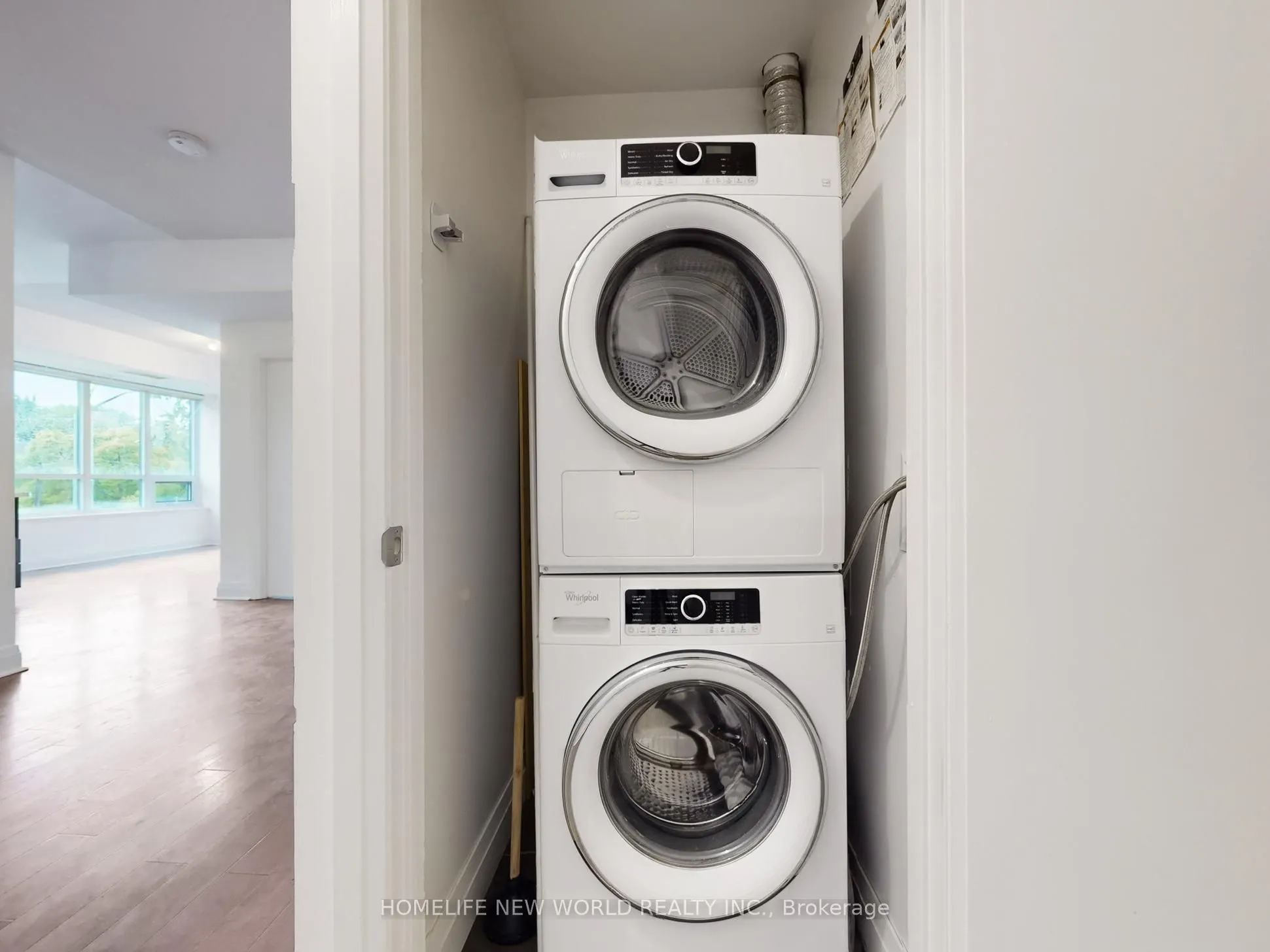 399 Spring Garden Avenue, #208