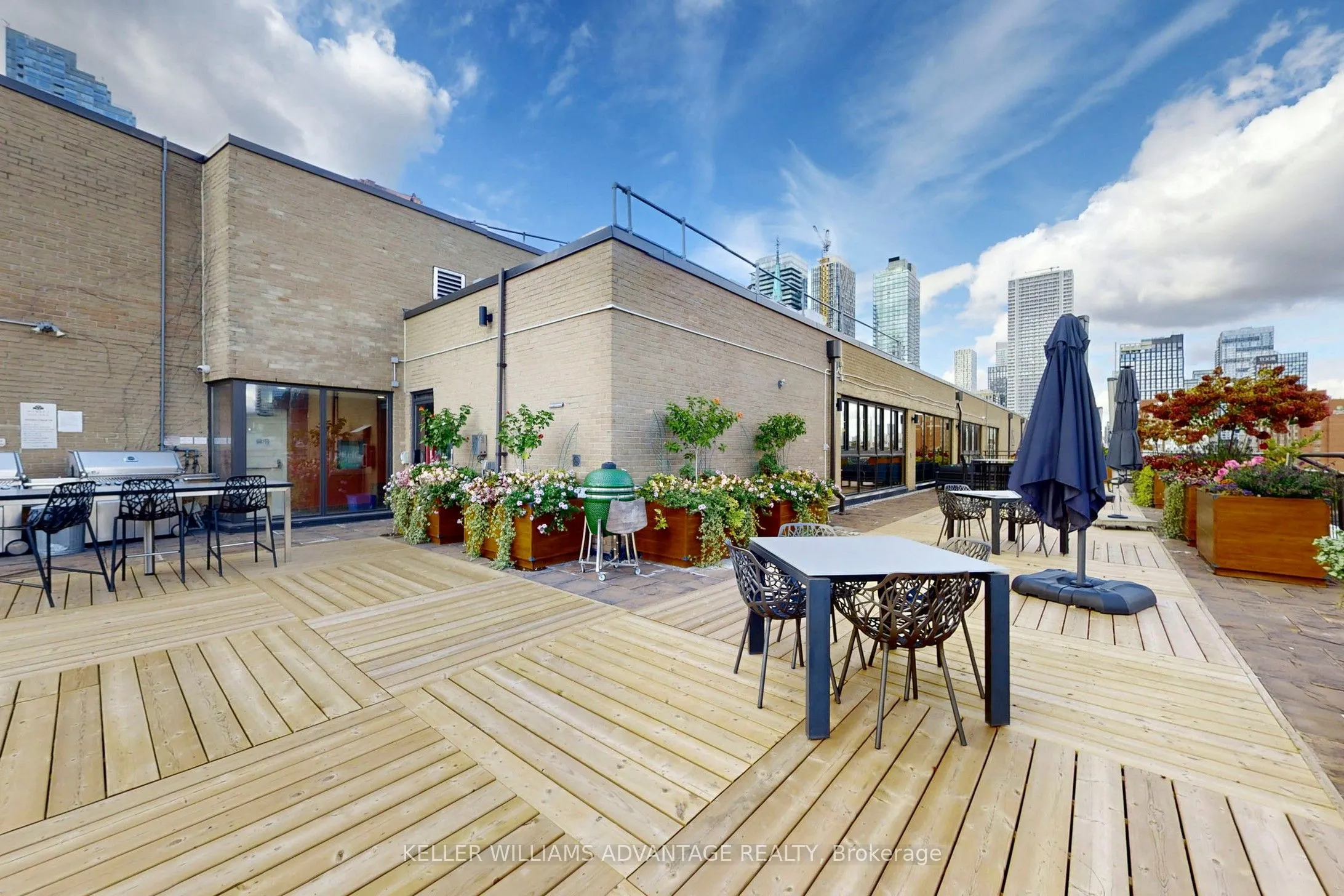 35 Church Street, #713