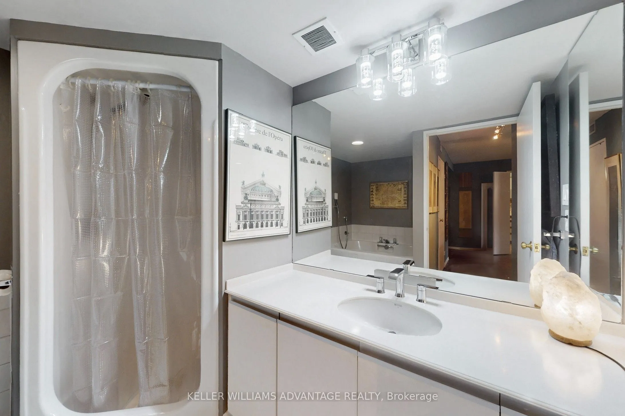 35 Church Street, #713