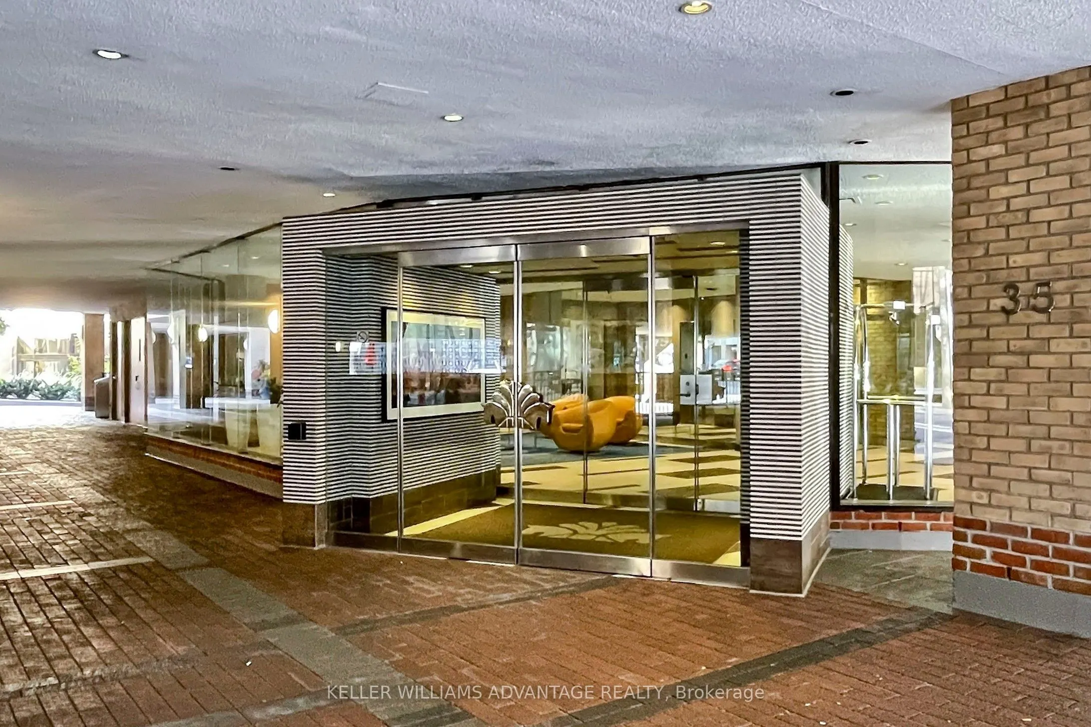 35 Church Street, #713