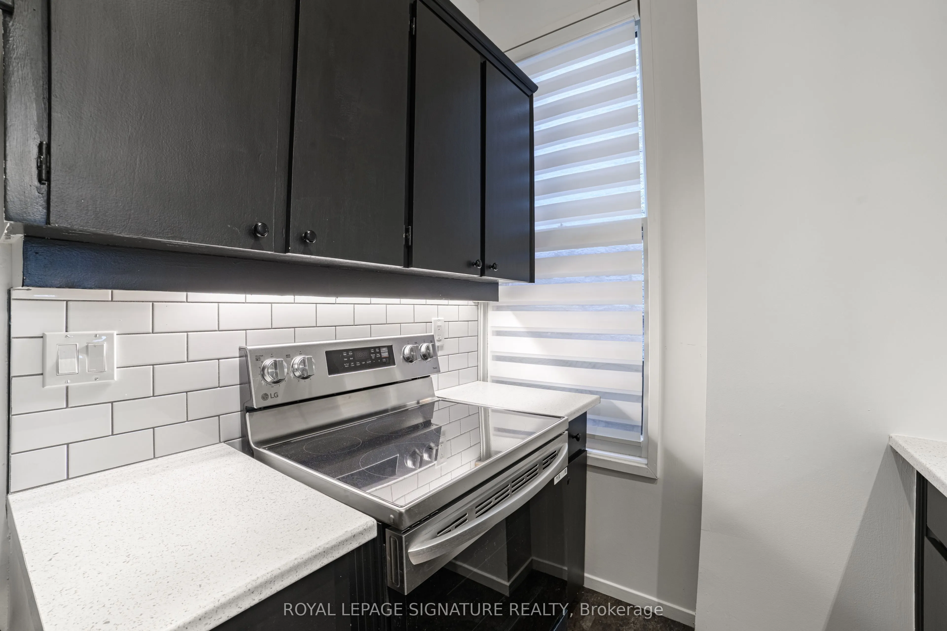 103 Gloucester Street, #Main