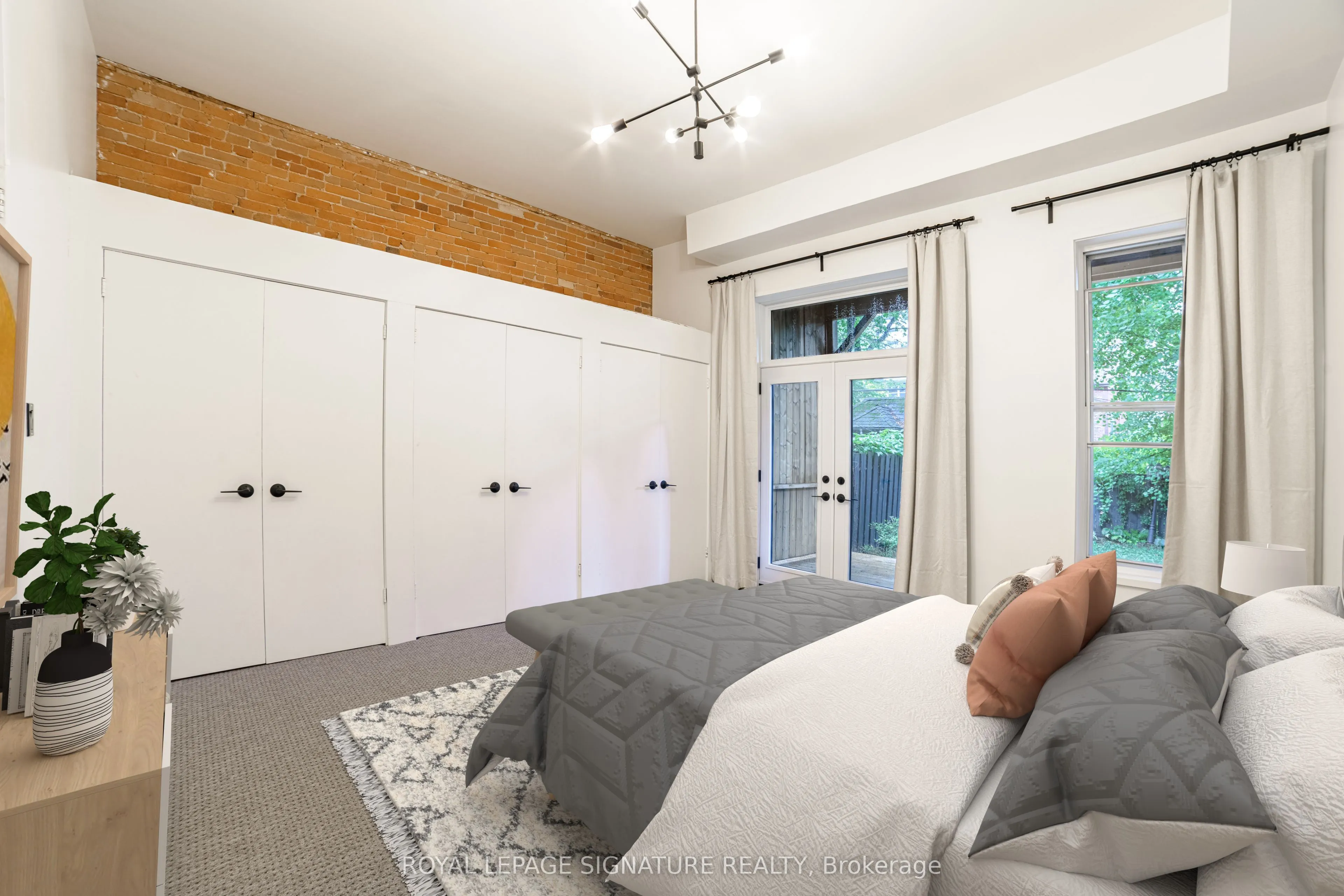 103 Gloucester Street, #Main