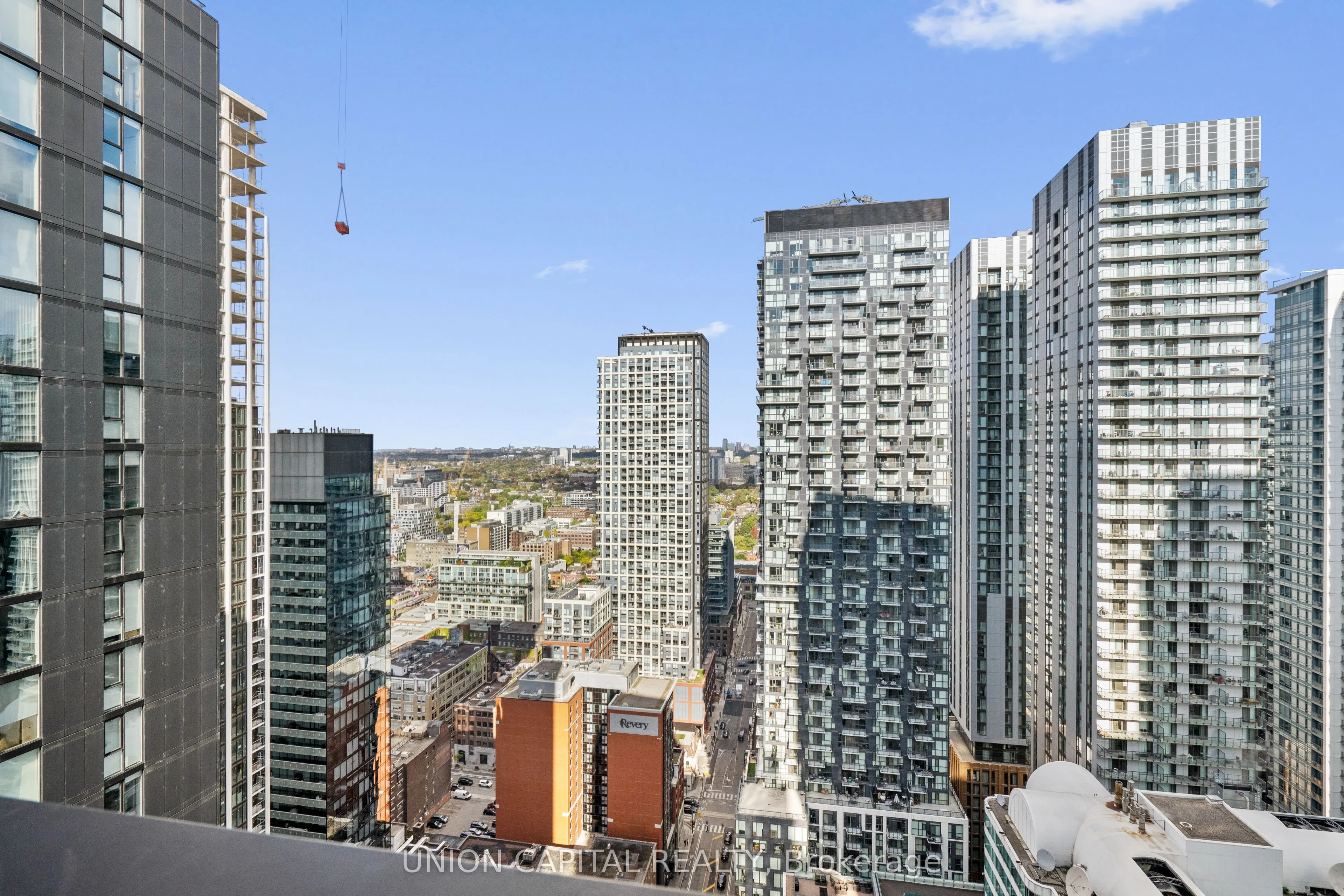 115 Blue Jays Way, #4209