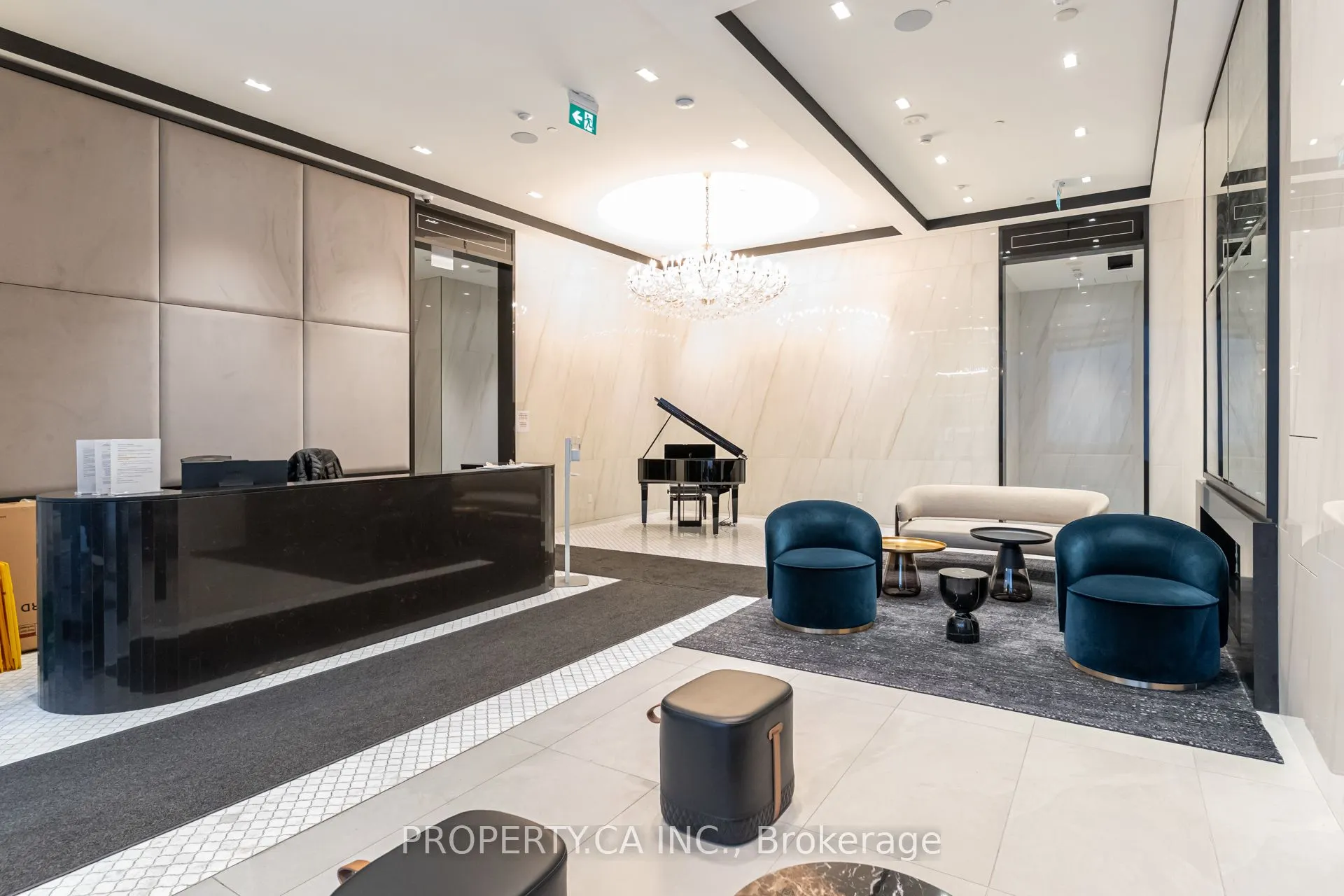 8 Wellesley Street W, #2116