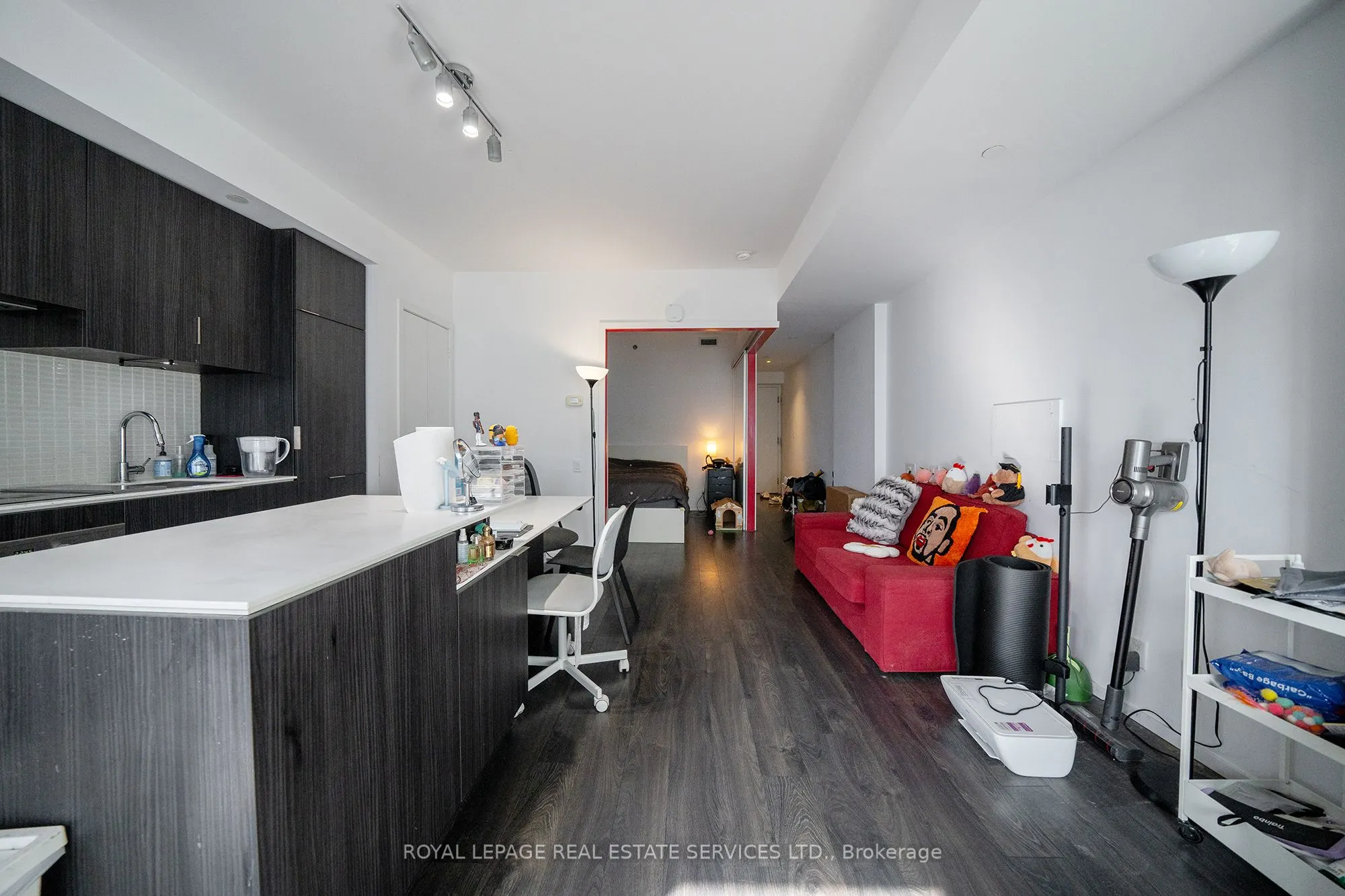 5 St. Joseph Street, #3704