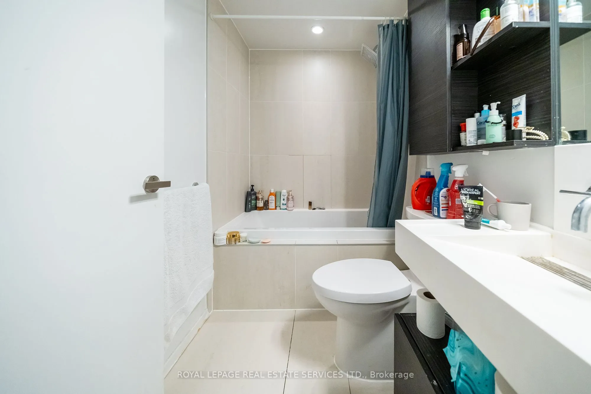 5 St. Joseph Street, #3704