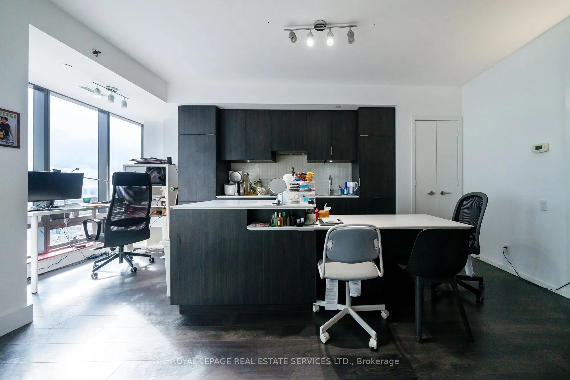 5 St. Joseph Street, #3704