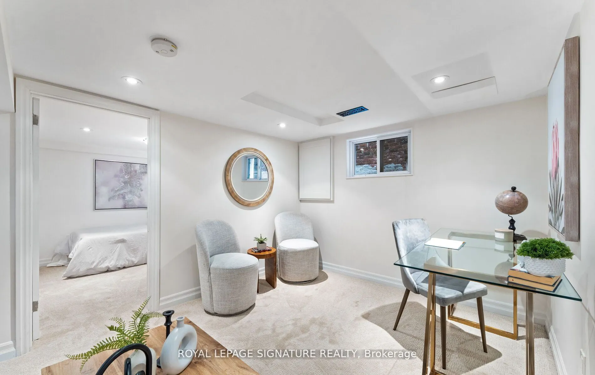 45 Hillsdale Avenue W