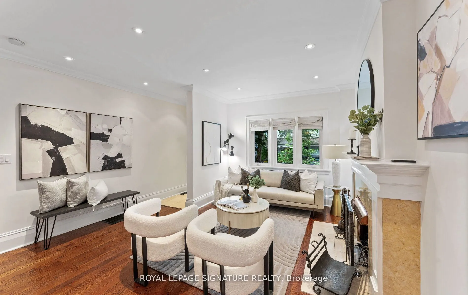 45 Hillsdale Avenue W