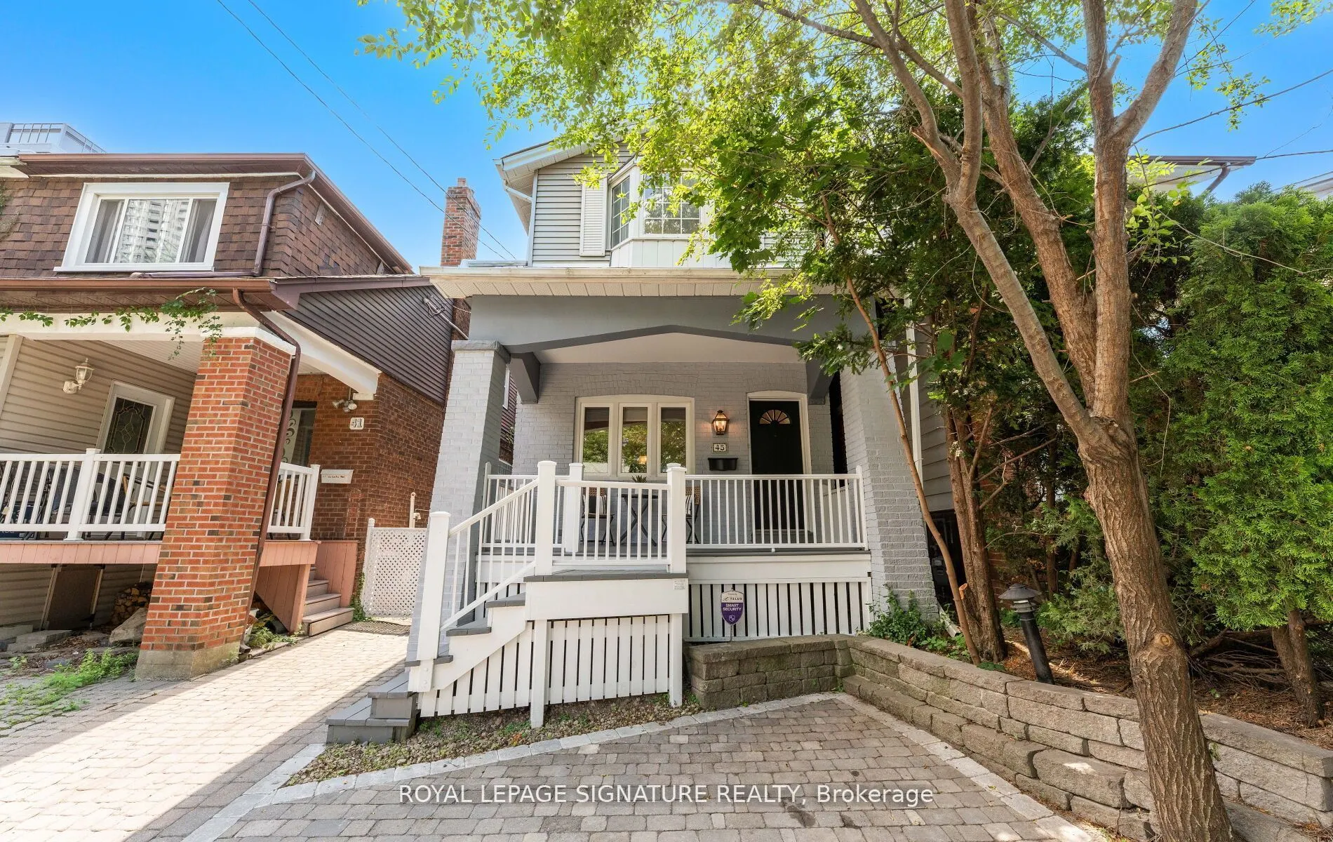 45 Hillsdale Avenue W