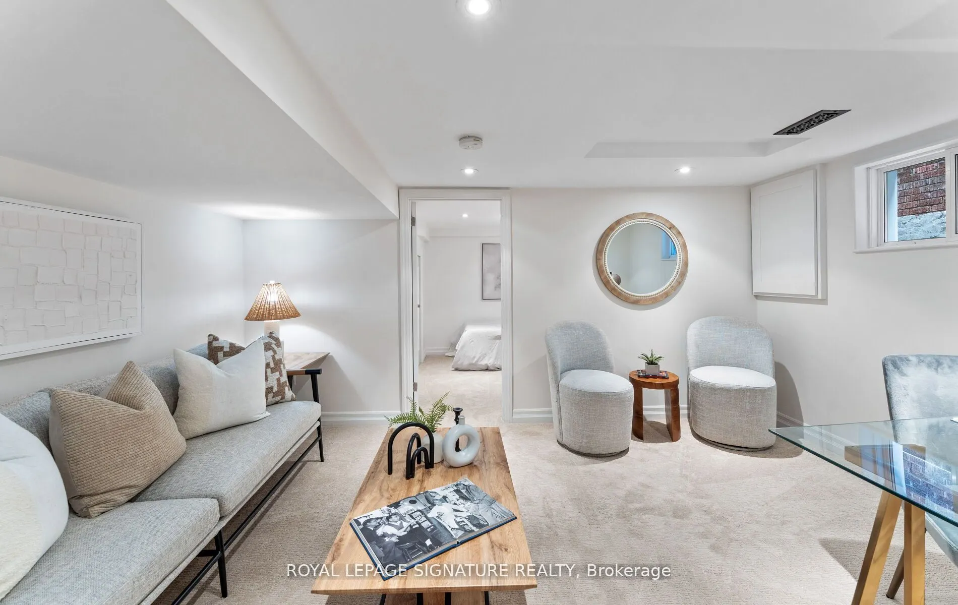 45 Hillsdale Avenue W