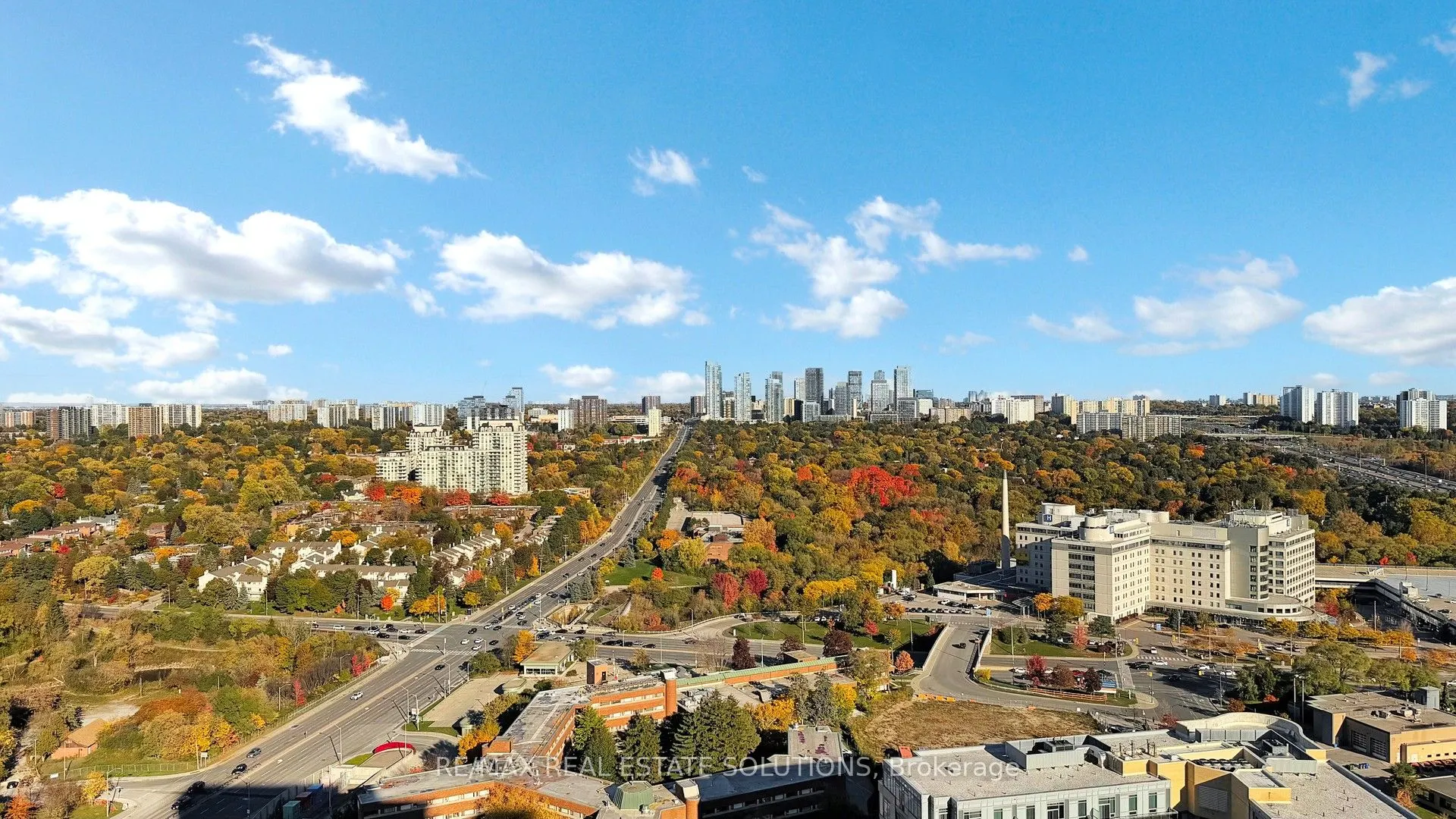 33 Singer Court, #3102