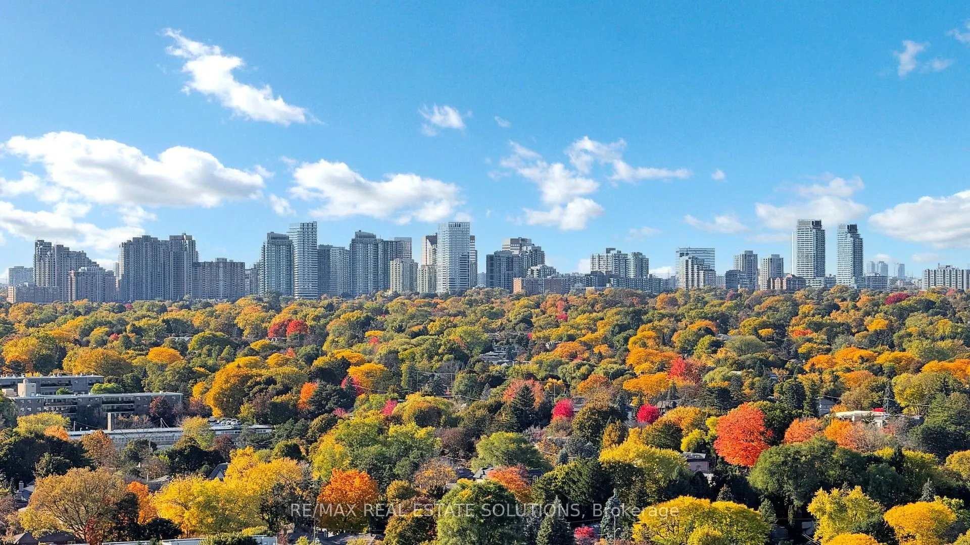 33 Singer Court, #3102