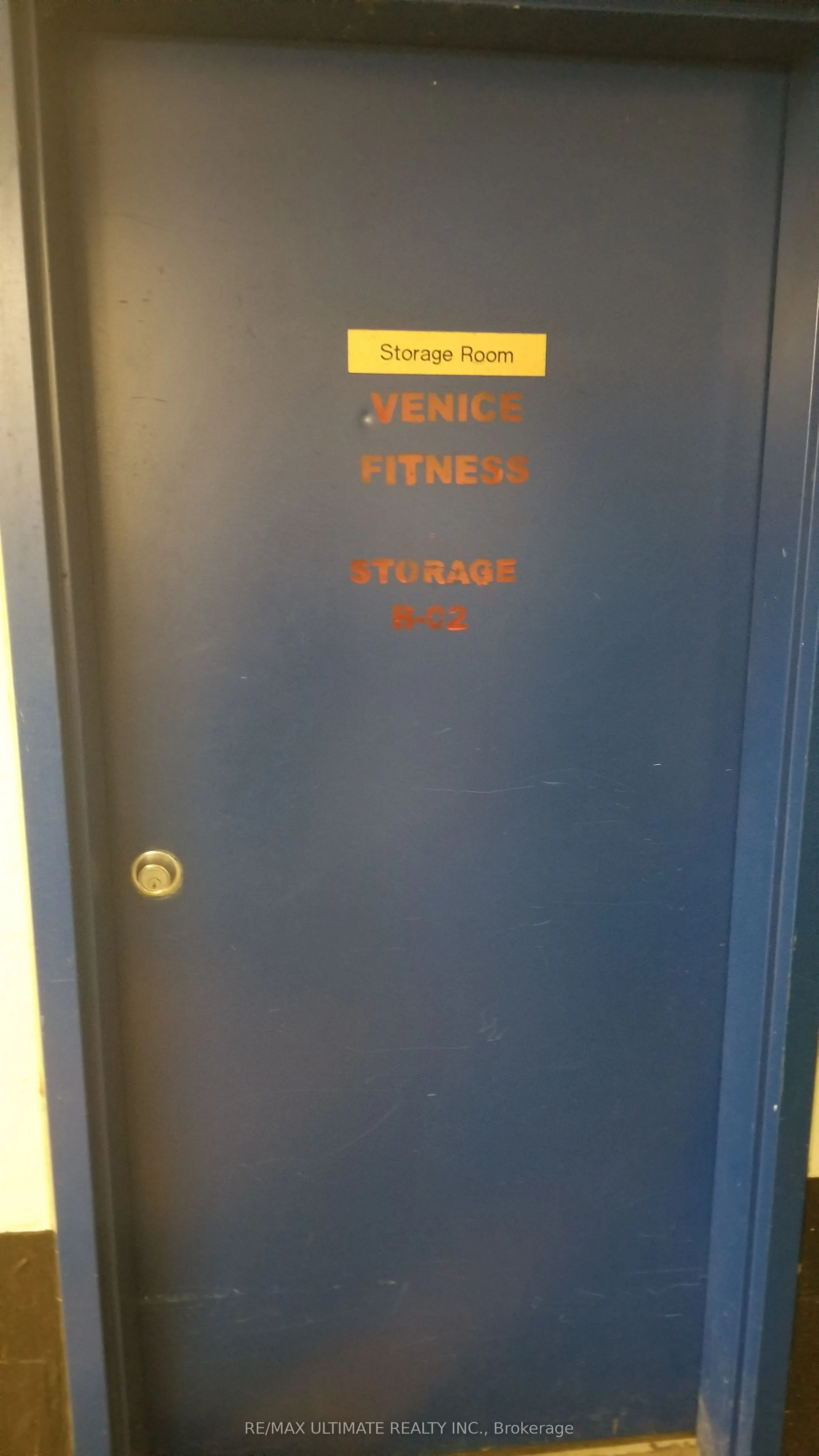 393 King Street W, #Locker B2