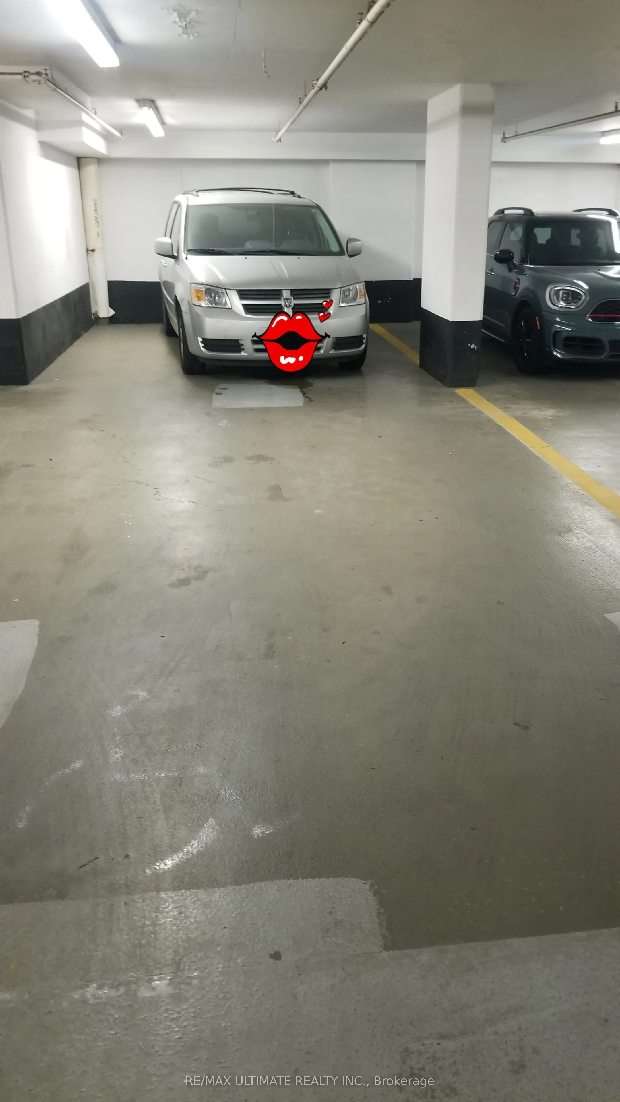 393 KING Street W, #PARKING C23