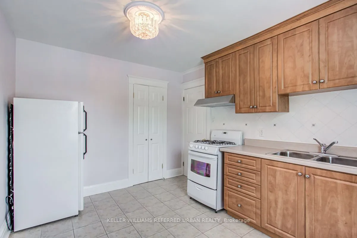 108 Follis Avenue, #B