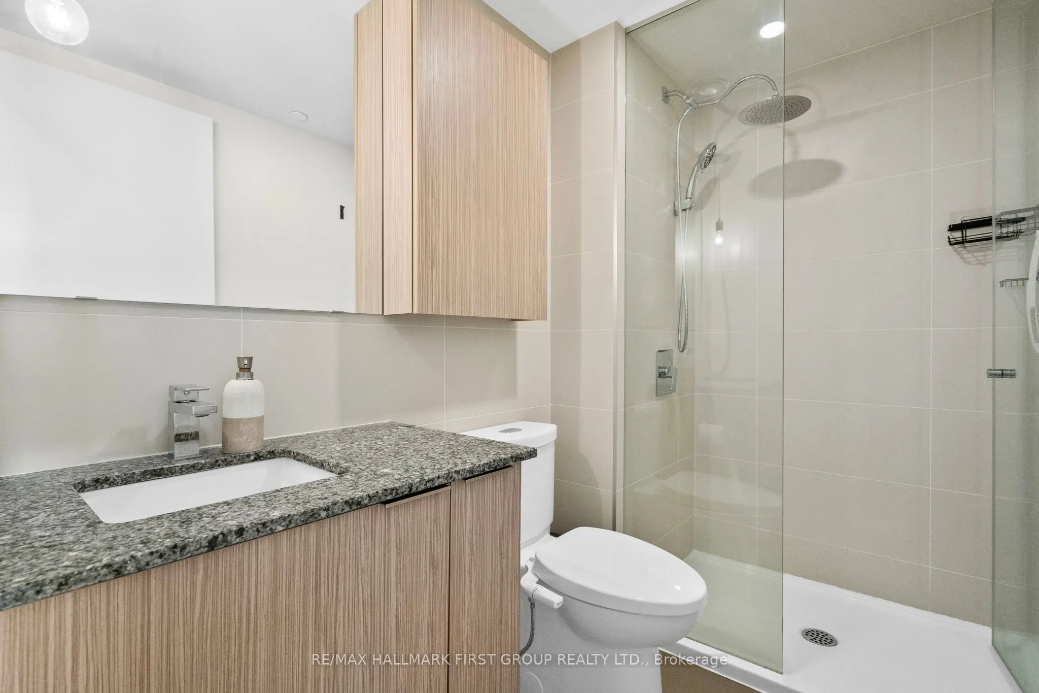 10 Deerlick Court, #1610