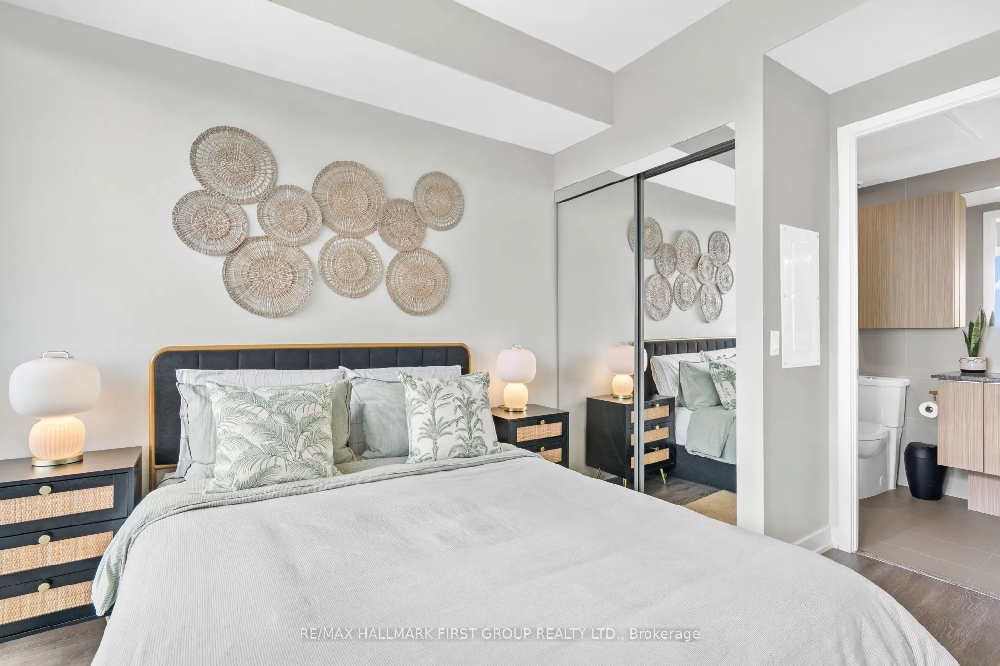 10 Deerlick Court, #1610