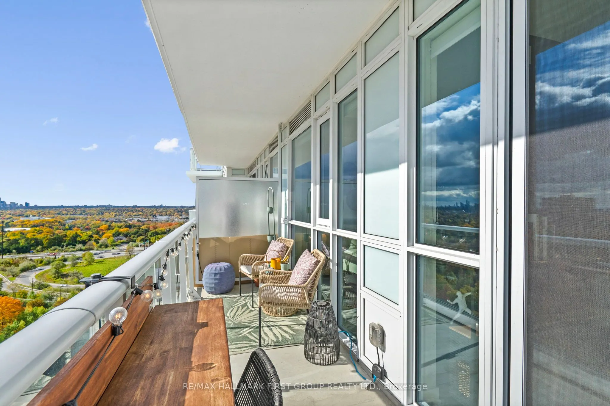 10 Deerlick Court, #1610