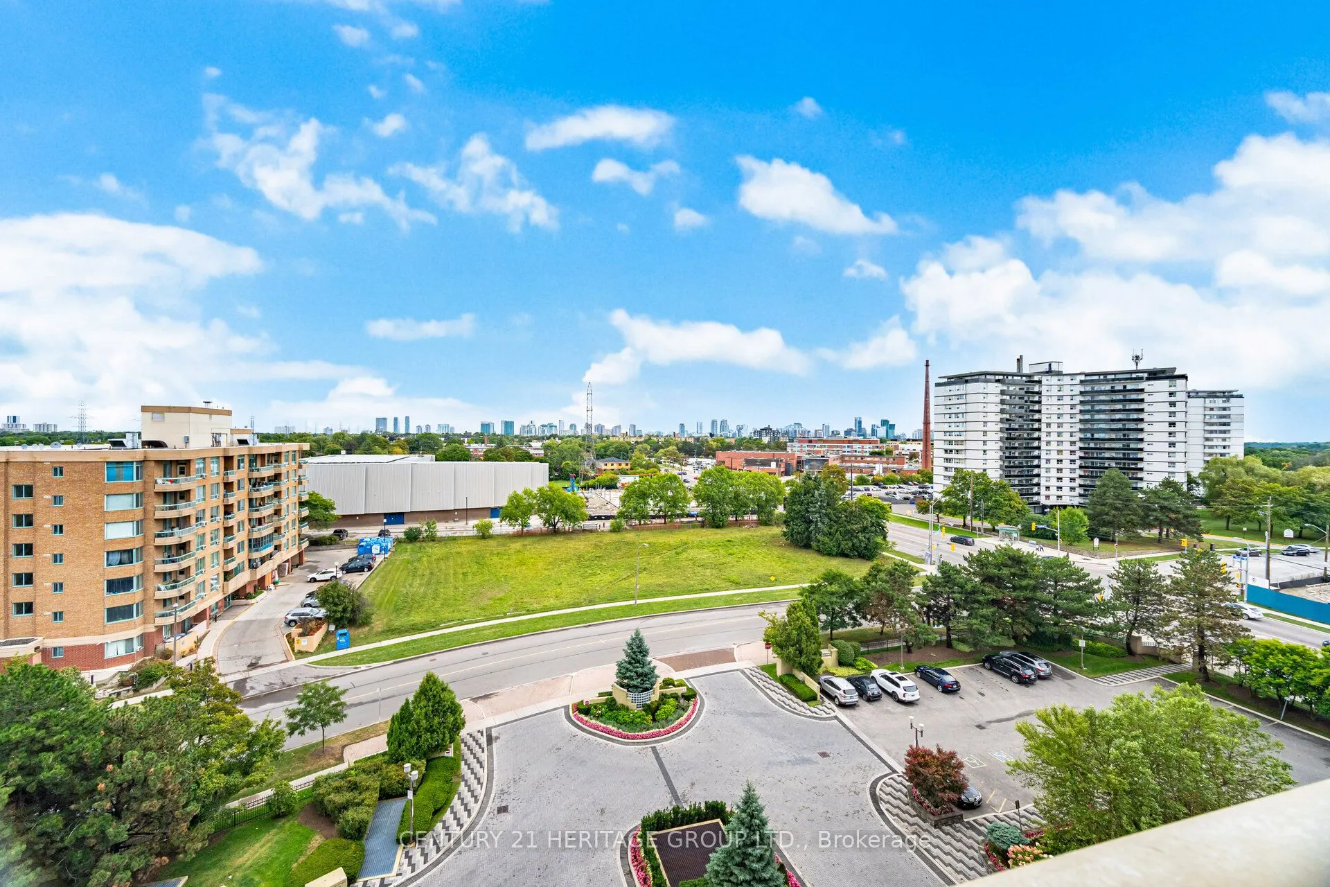 10 Torresdale Avenue, #910