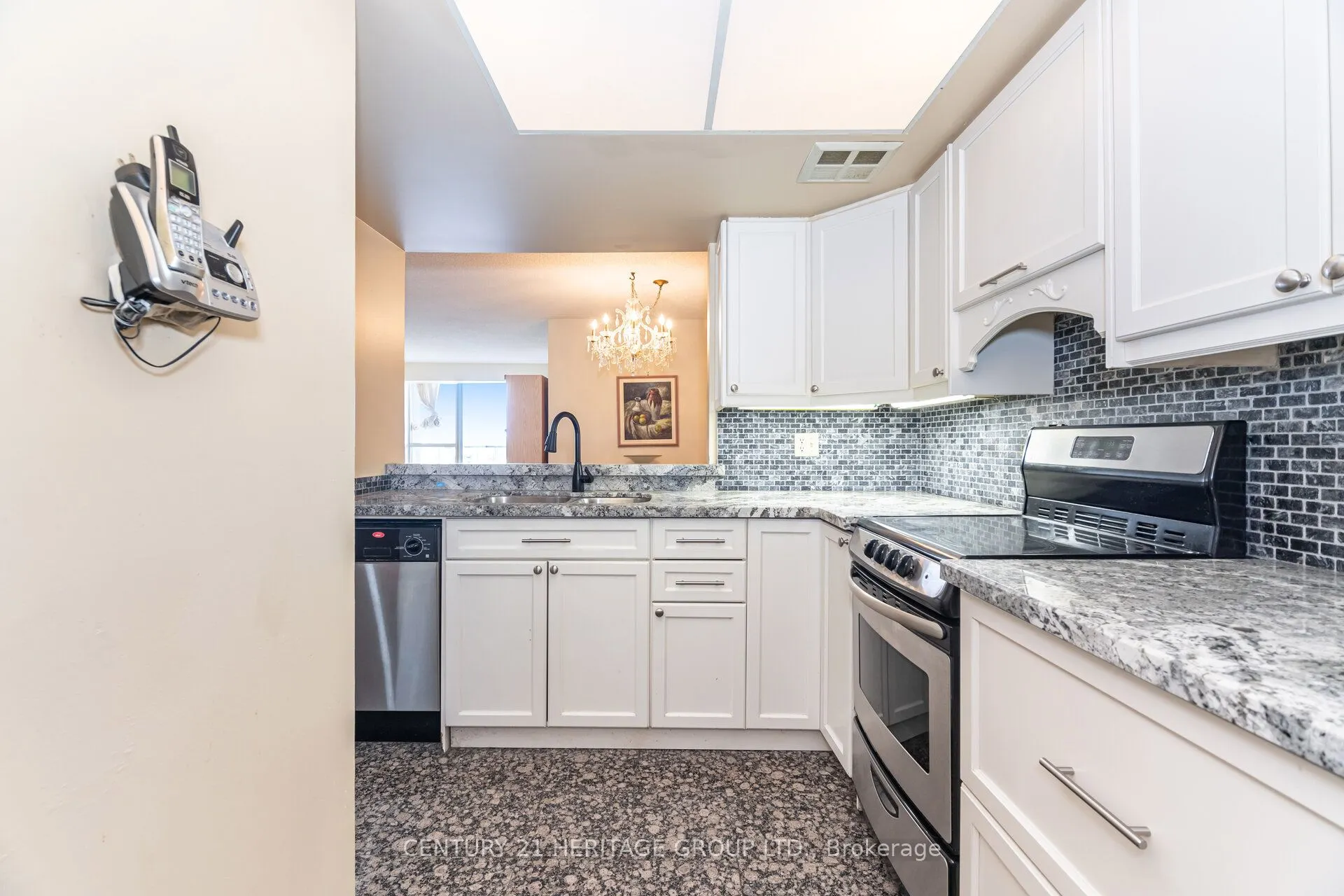 10 Torresdale Avenue, #910