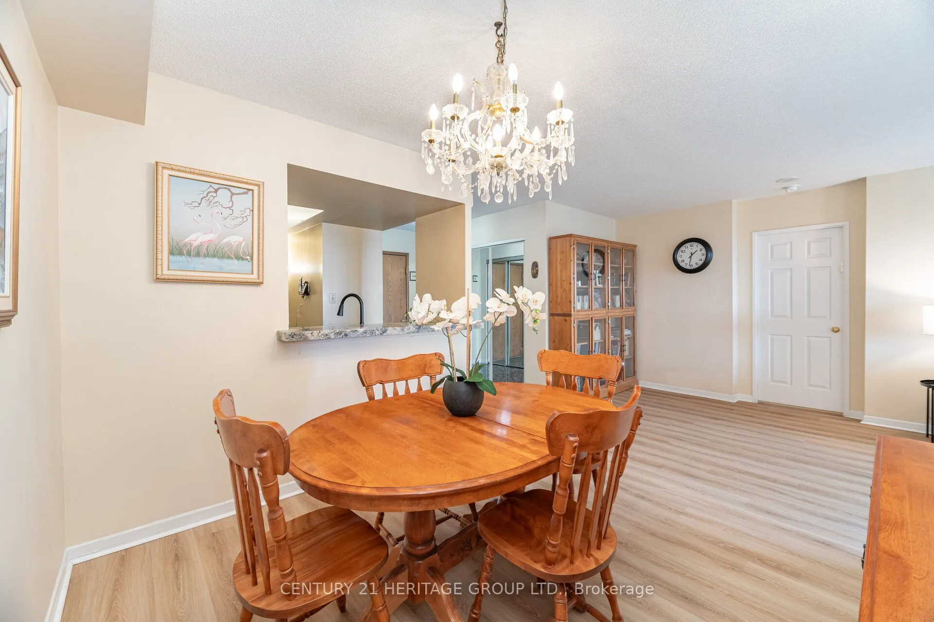 10 Torresdale Avenue, #910