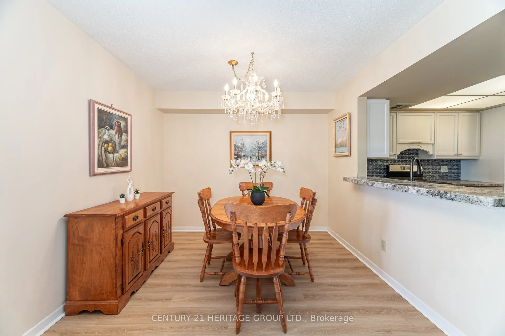 10 Torresdale Avenue, #910