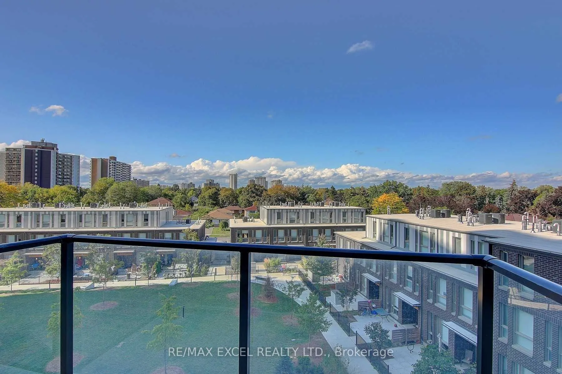 150 Fairview Mall Drive, #408