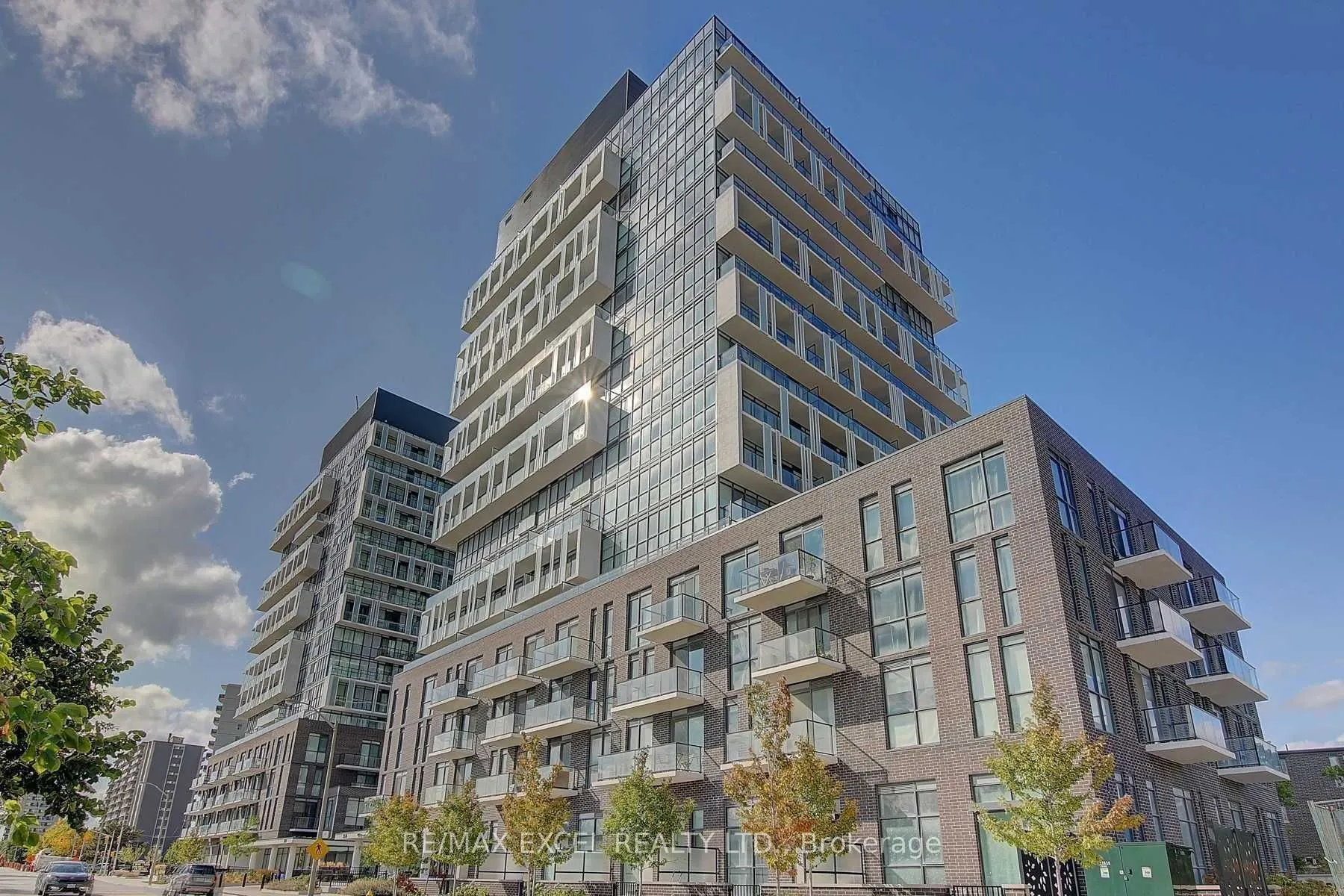 150 Fairview Mall Drive, #408