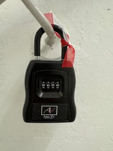 150 Fairview Mall Drive, #408