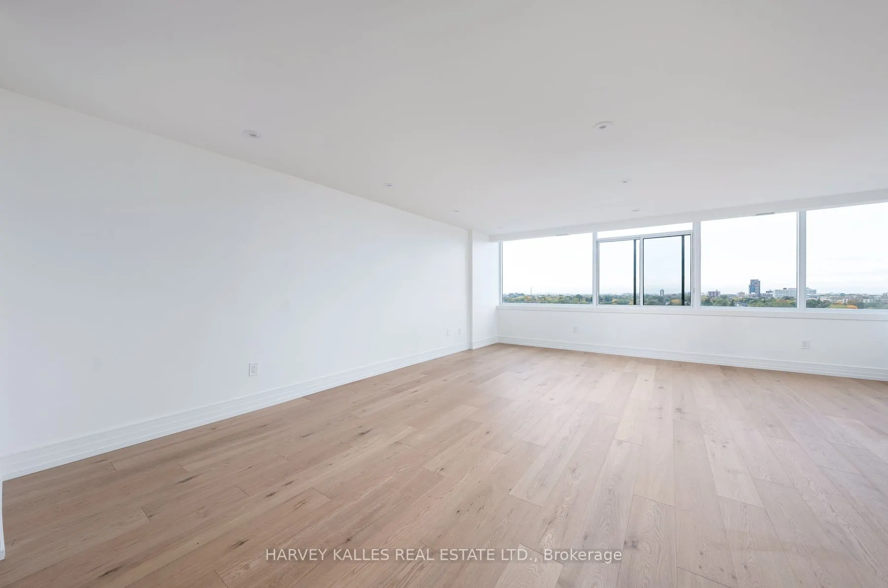 3000 Bathurst Street, #1111