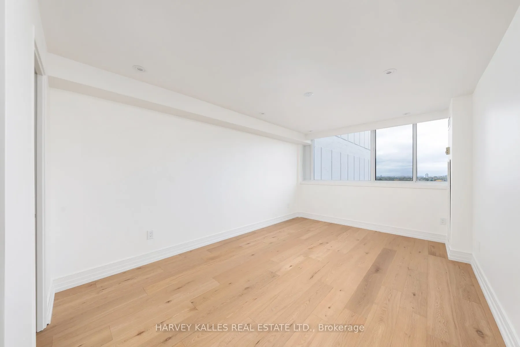 3000 Bathurst Street, #1111