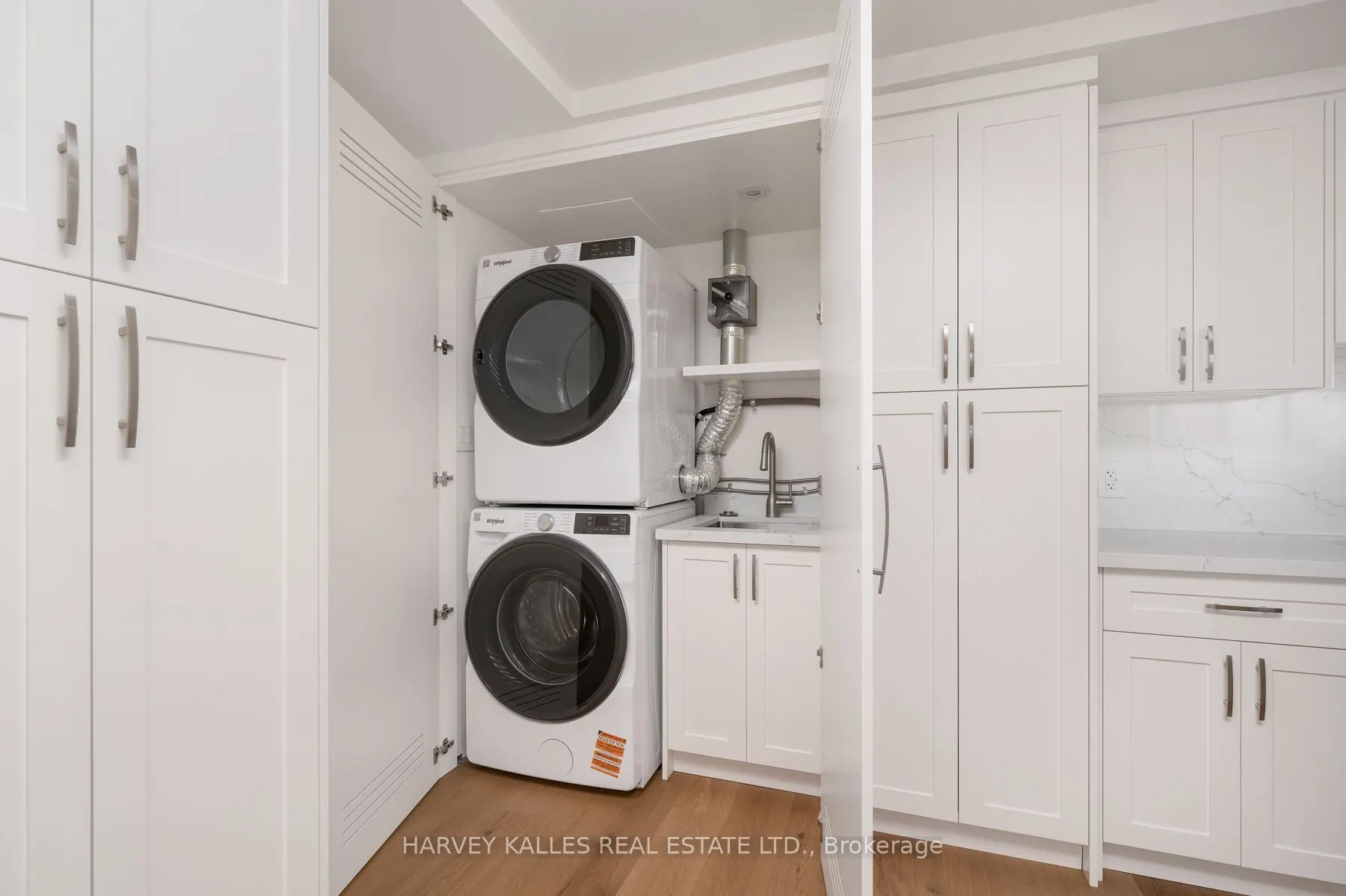 3000 Bathurst Street, #1111