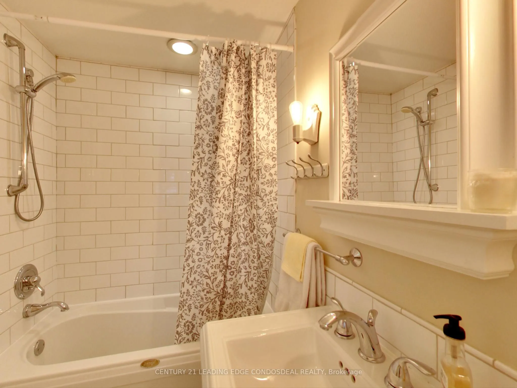 50 Lippincott Street