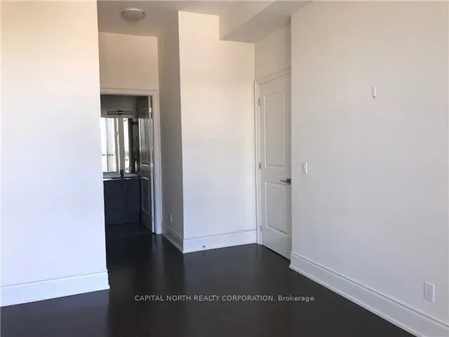 23 Glebe Road W, #909