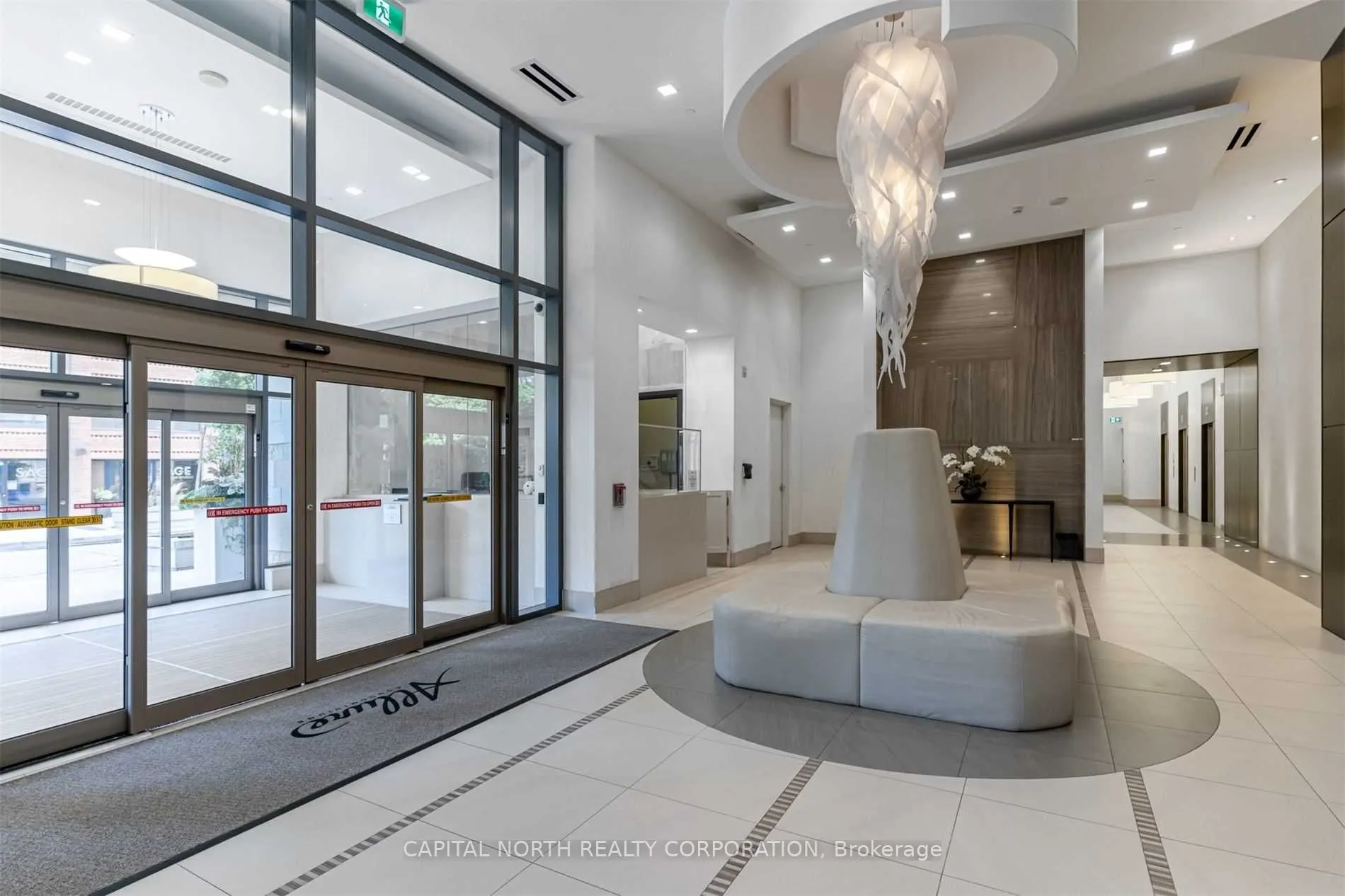 23 Glebe Road W, #909