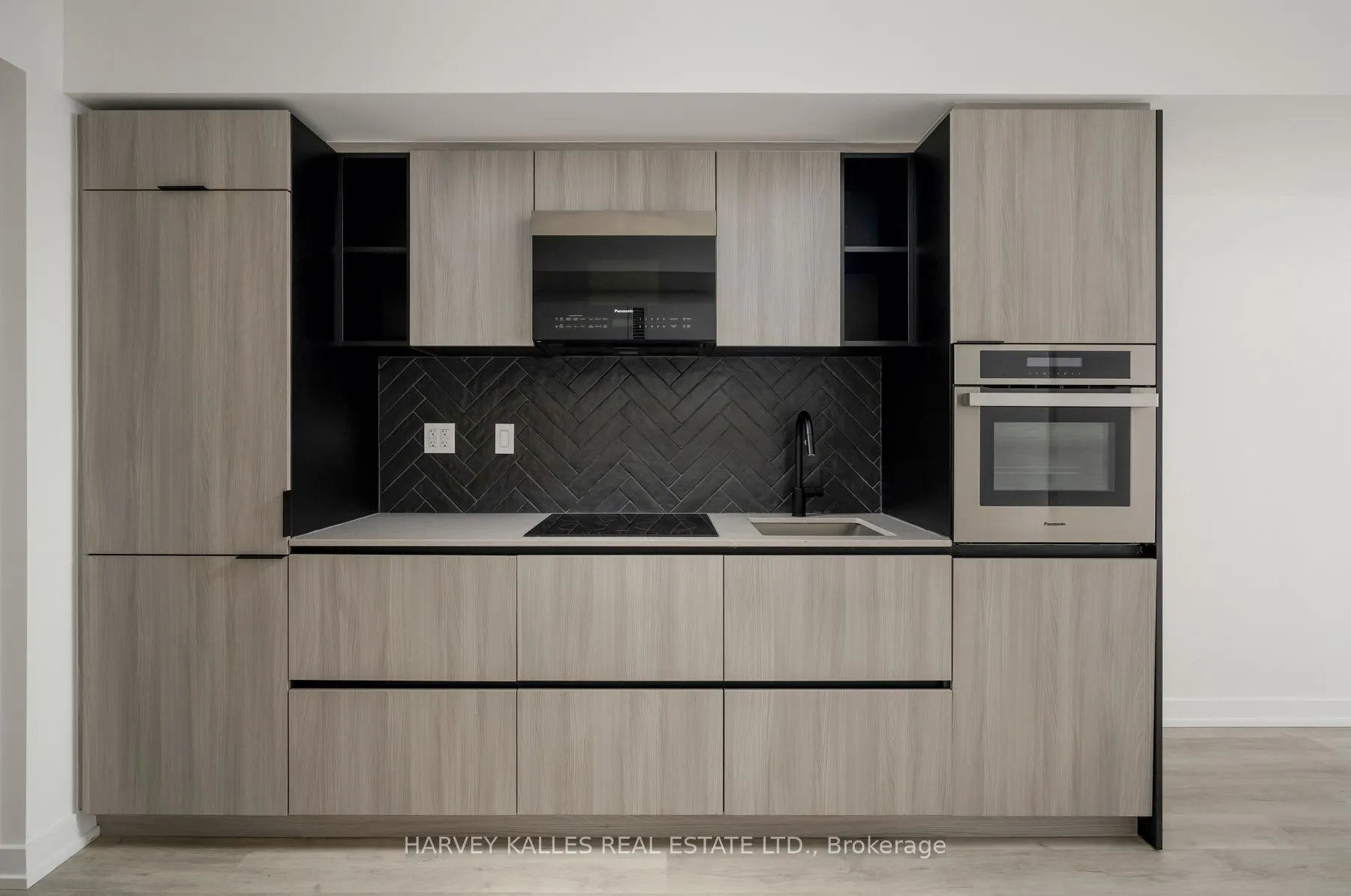 2 Augusta Avenue, #507