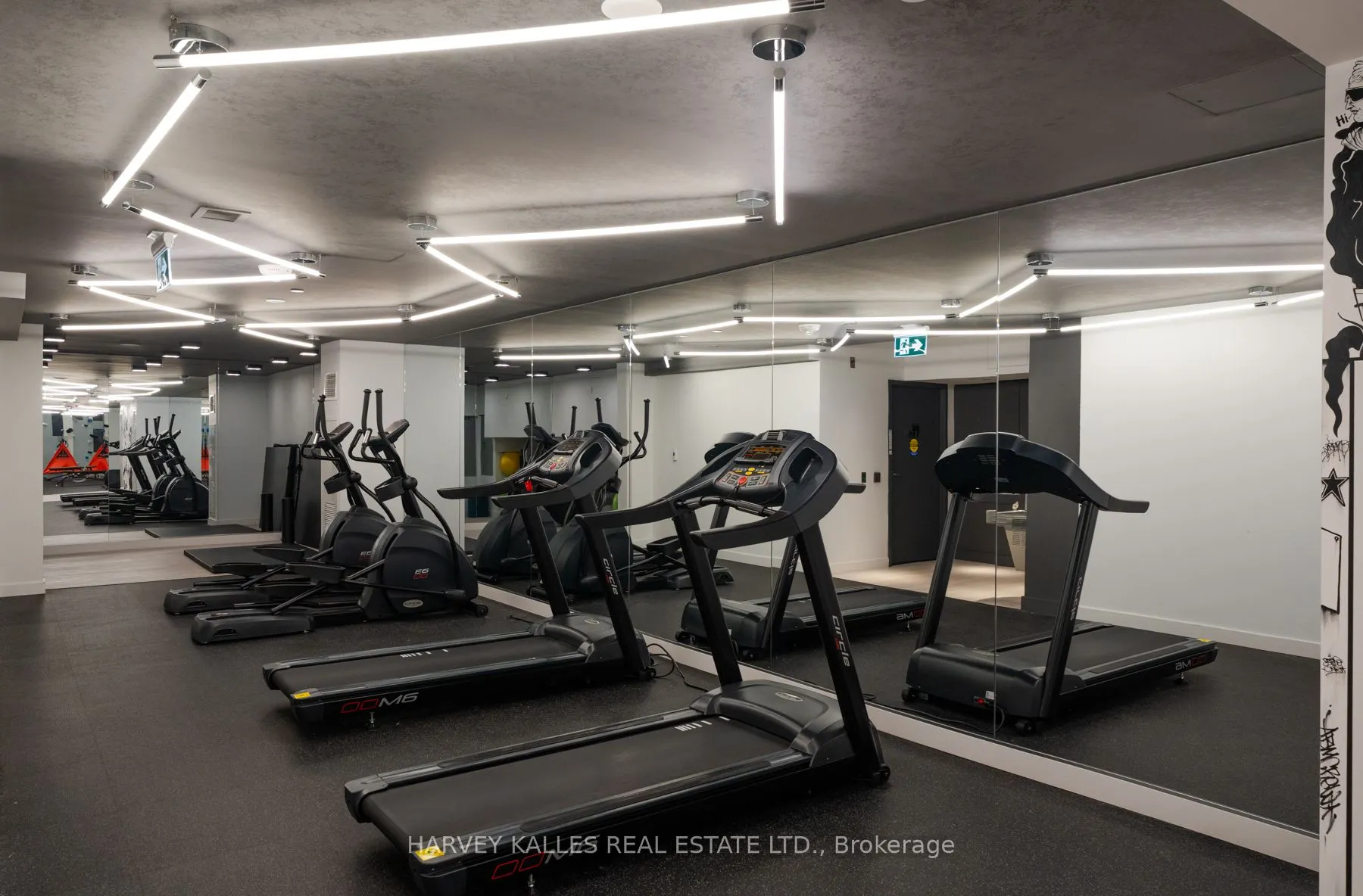 2 Augusta Avenue, #507