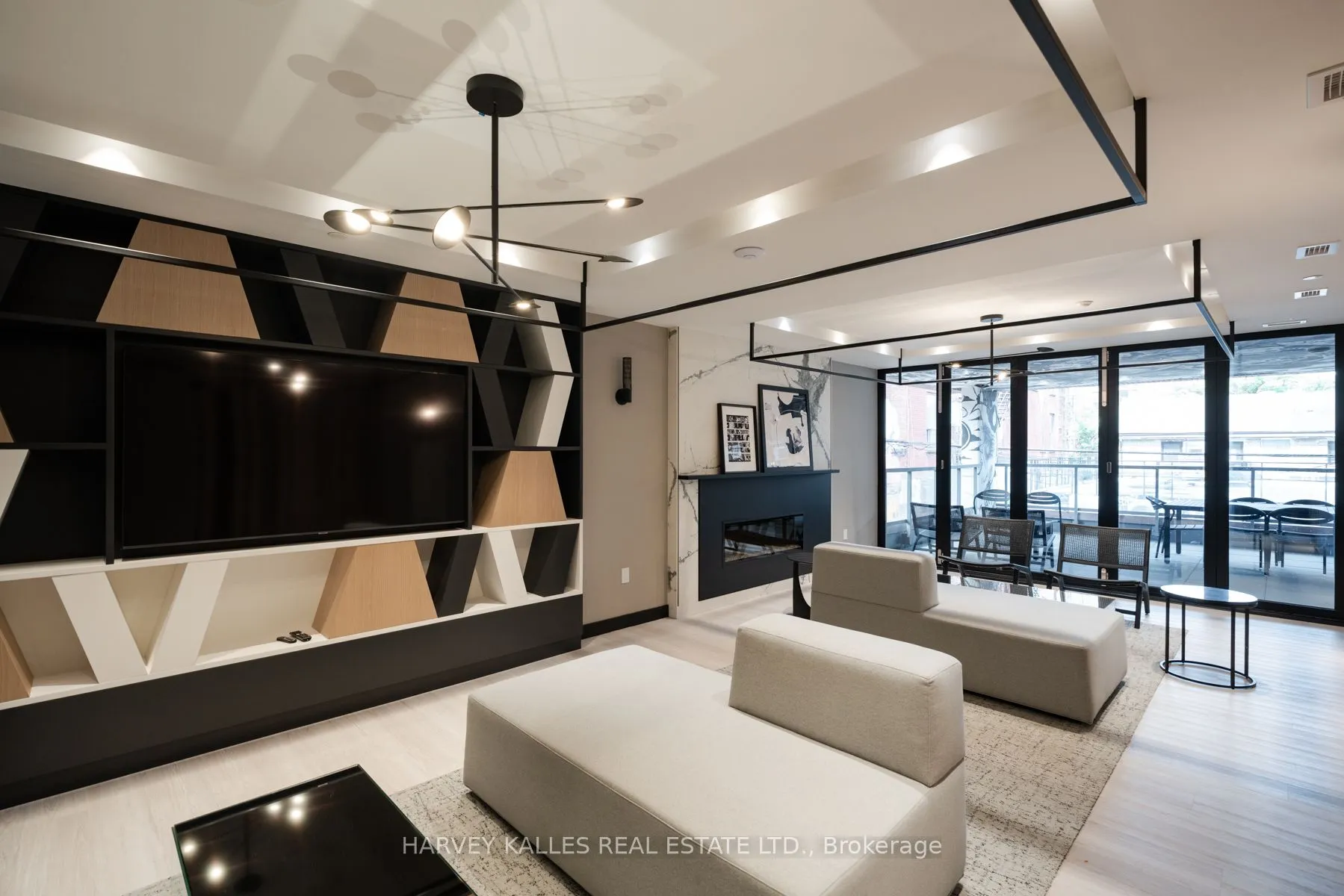 2 Augusta Avenue, #507