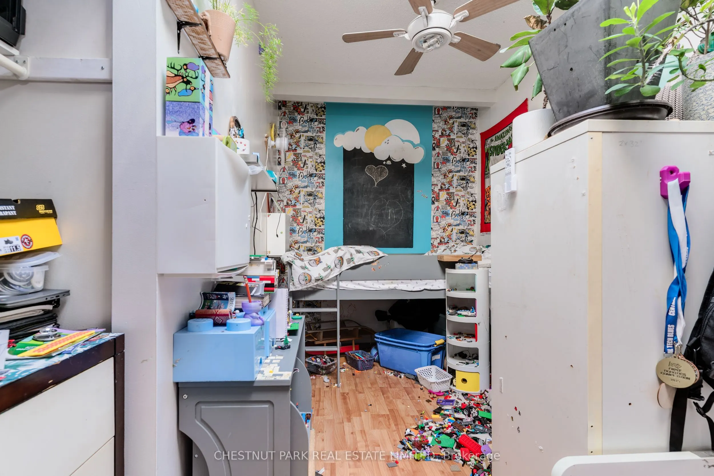 200 Ossington Avenue